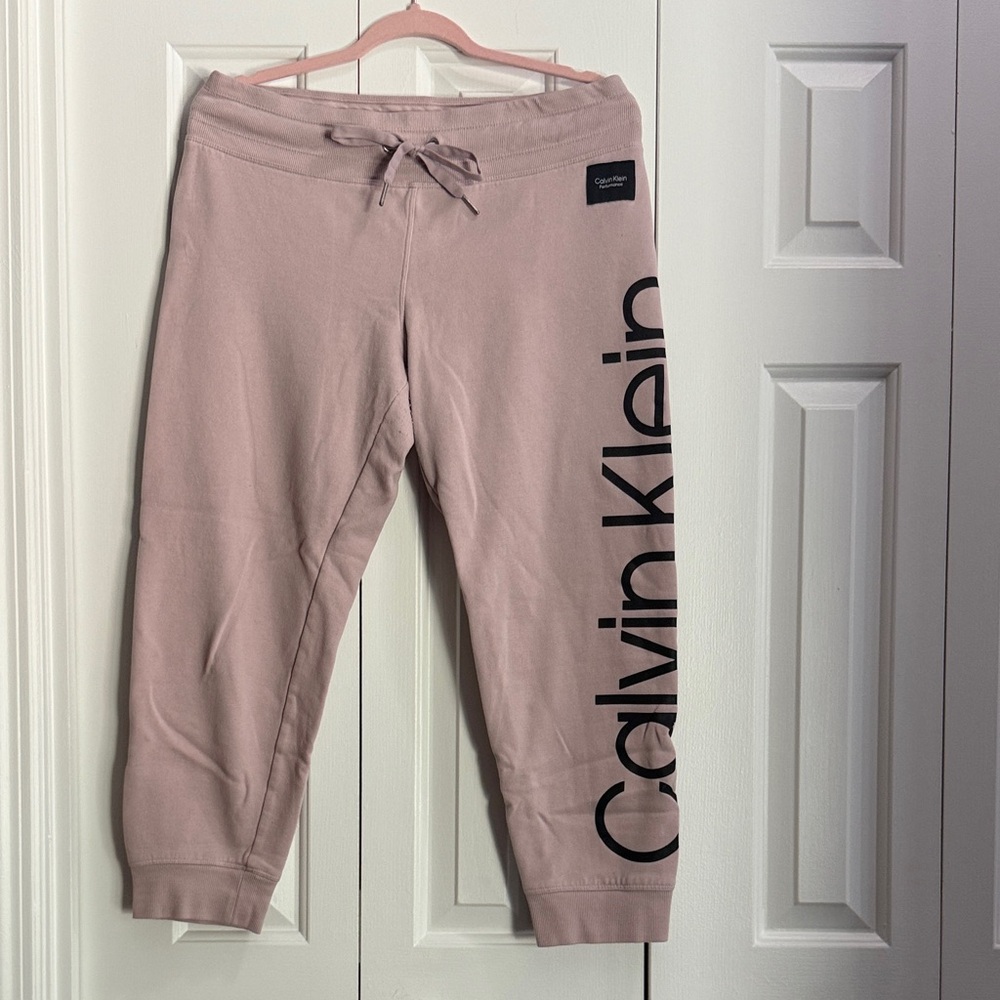 Calvin Klein Light Pink Cropped Pants